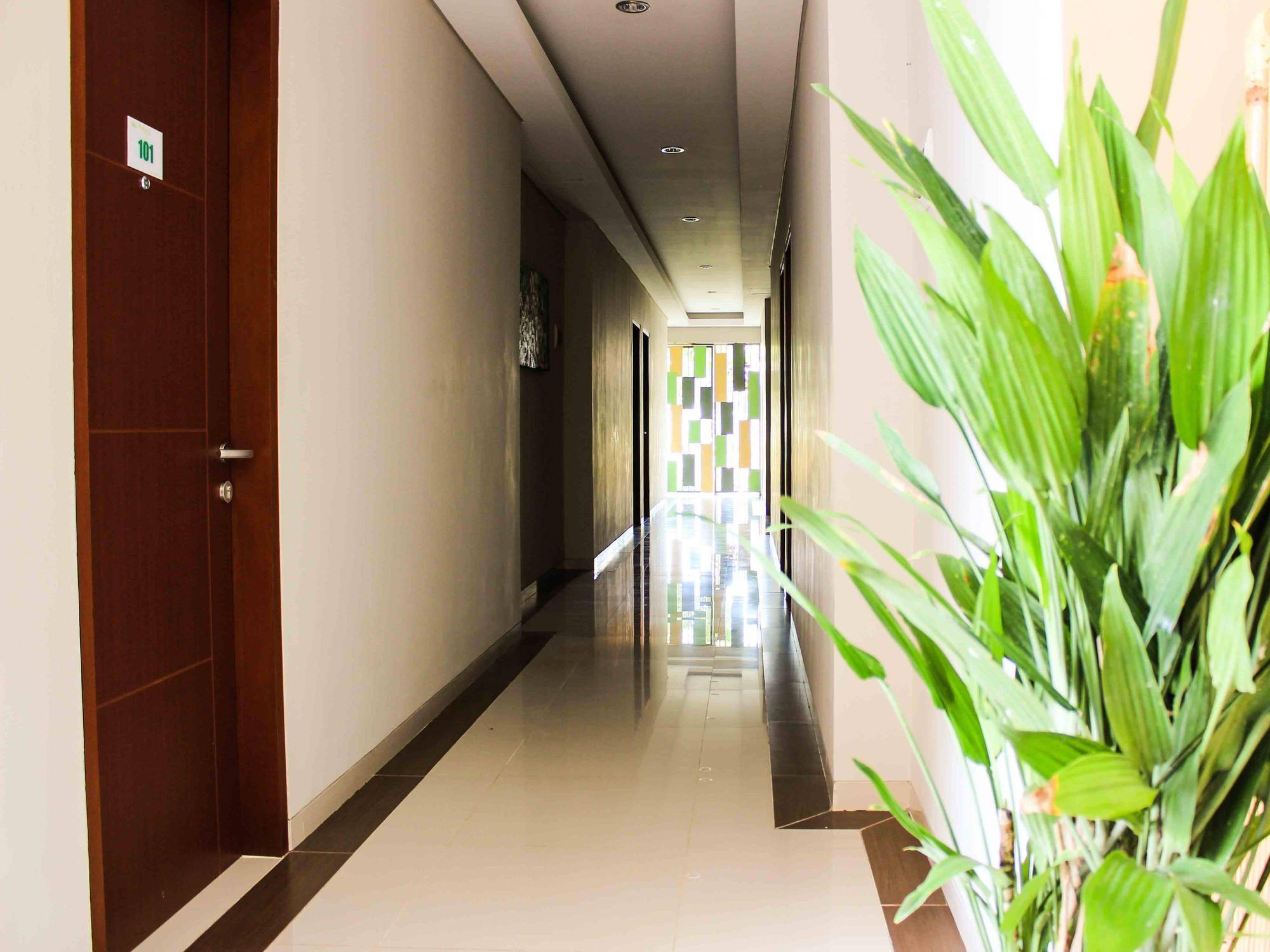 Kemuning Kuta Hotel Экстерьер фото