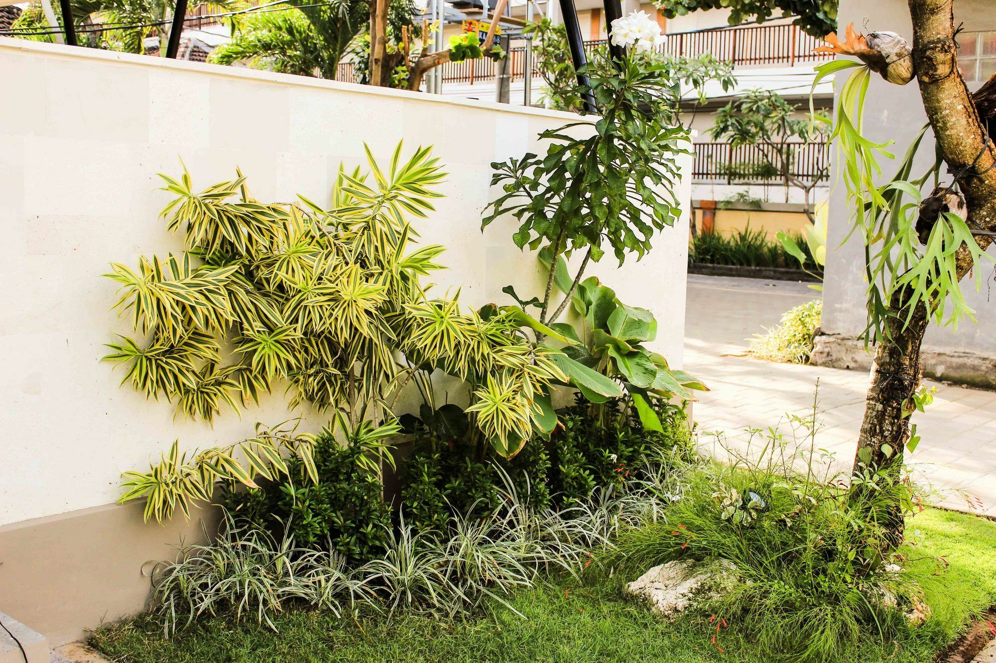 Kemuning Kuta Hotel Экстерьер фото